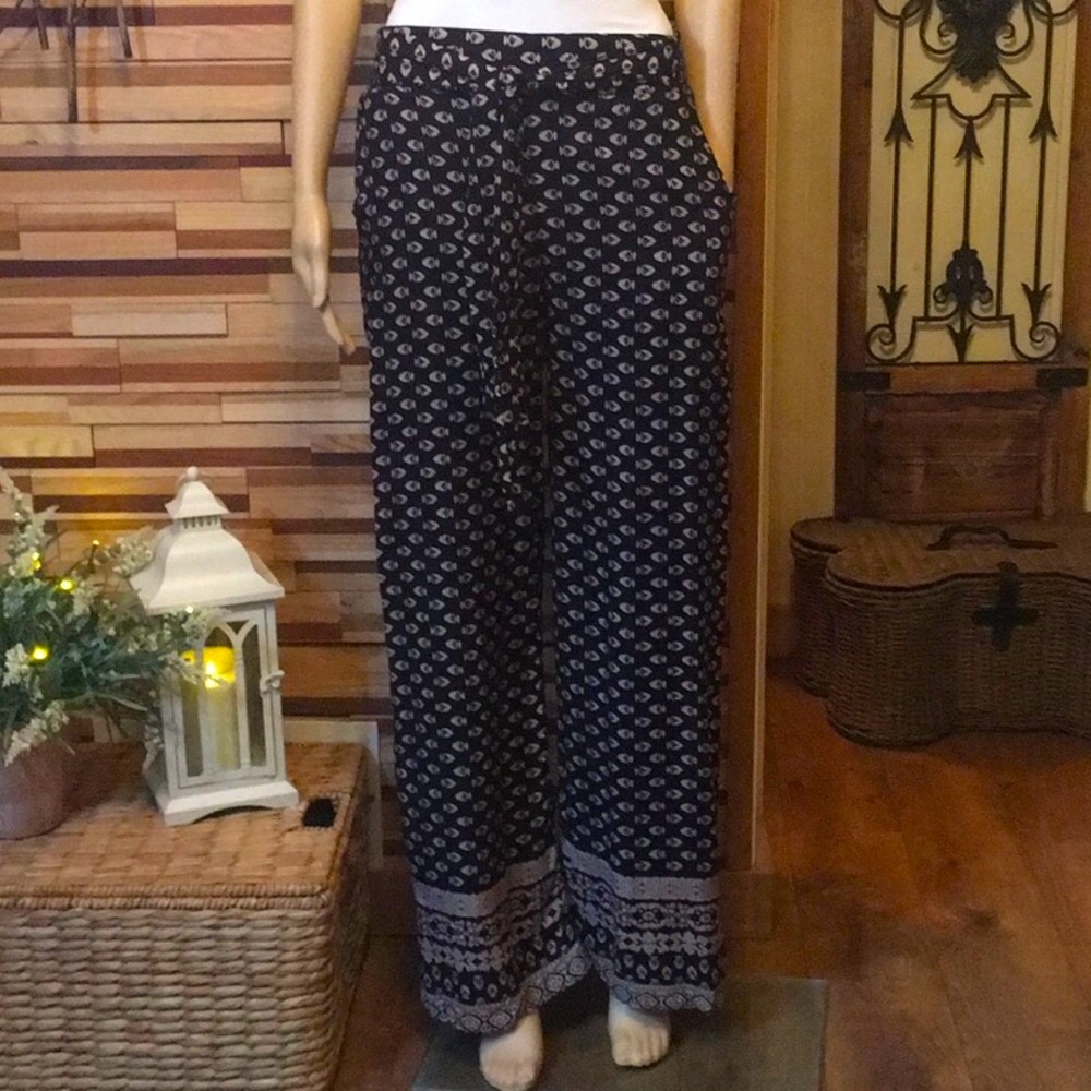 COMFORTABLE WIDE LEG TIE FRONT PANTS - Picture 2 of 12
